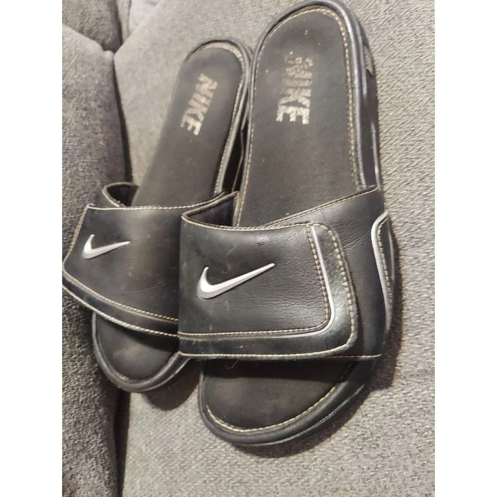 Nike comfort slide